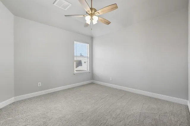 $3,300 | 850 Branch Crossing, Lantana, TX 76226