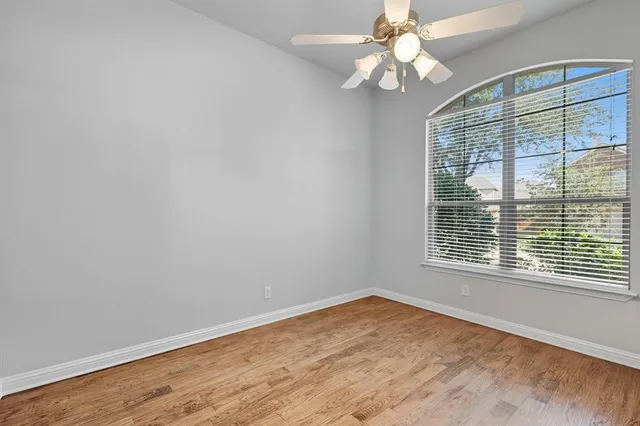 $3,300 | 850 Branch Crossing, Lantana, TX 76226