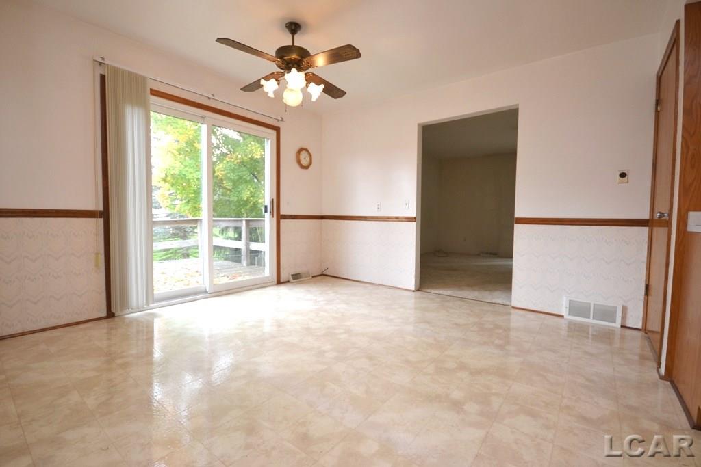 511 North Occidental Road Tecumseh, MI 49286 - Photo 5 of 45 31362638-4.JPG