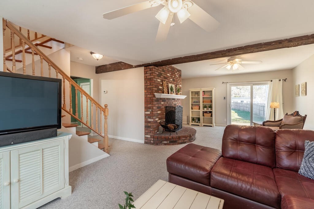 49 Riverside Drive Reading, MA 01867 - Photo 30 of 42 Gallery Image 30