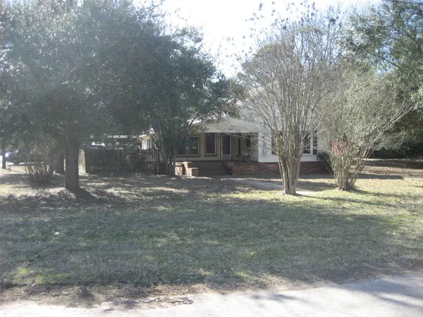 $175,000 | 211 South Olive Street, Grapeland, TX 75844