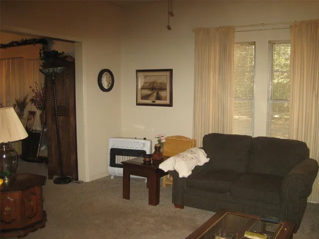 $175,000 | 211 South Olive Street, Grapeland, TX 75844