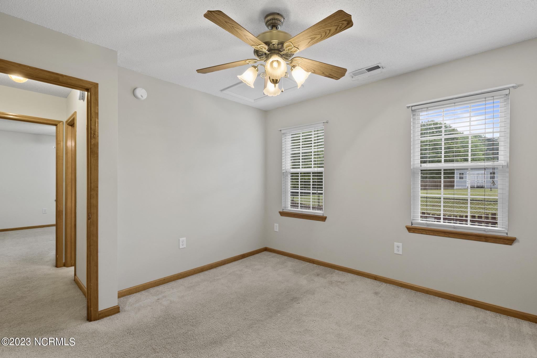 103 Appleton Lane Richlands, NC 28574 - Photo 15 of 28 IMG_5712