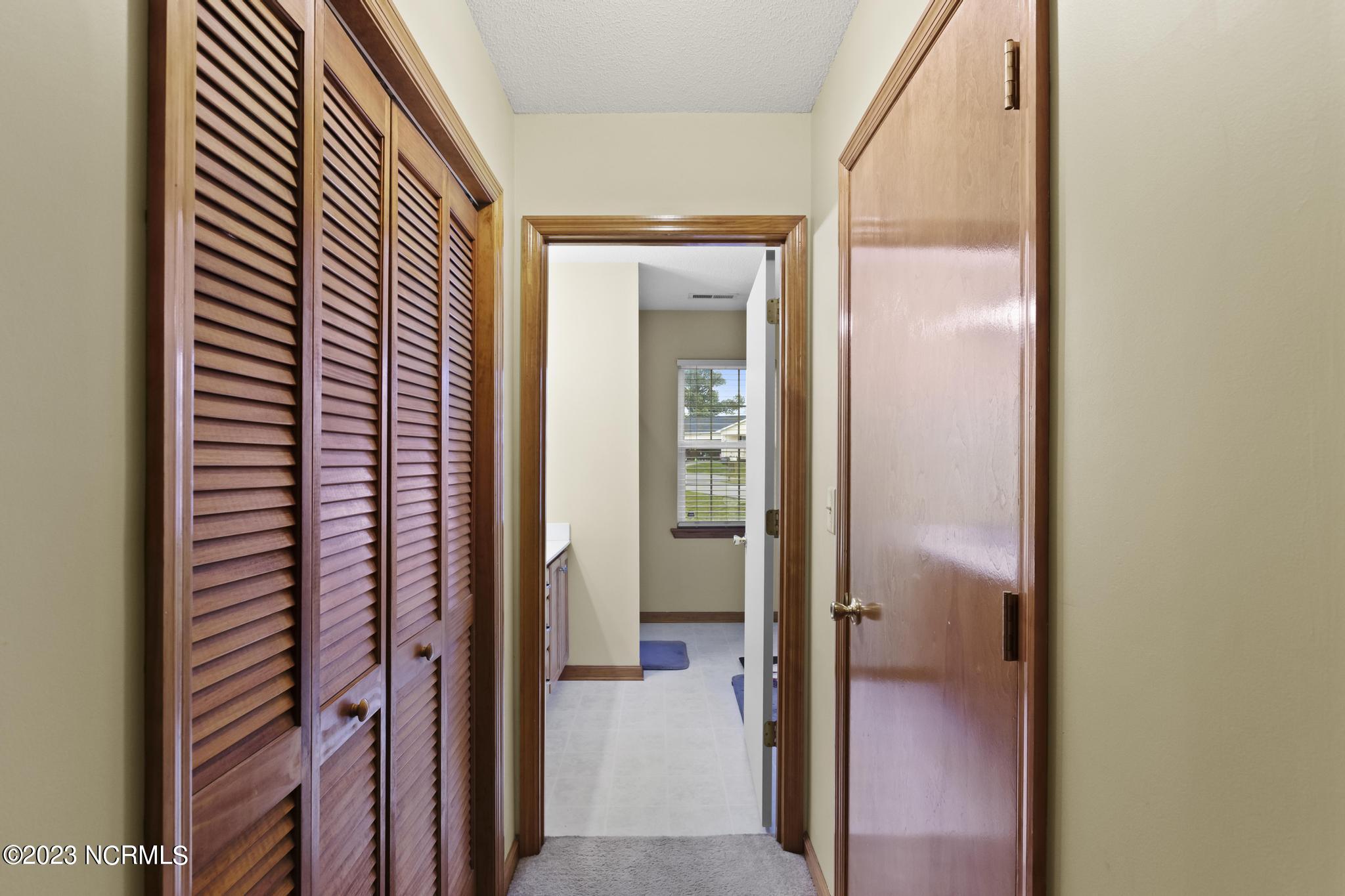 103 Appleton Lane Richlands, NC 28574 - Photo 20 of 28 IMG_5731