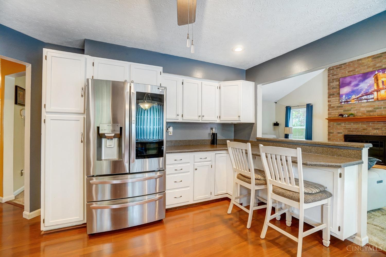 6296 Berauer Road Cincinnati, OH 45248 - Photo 8 of 33