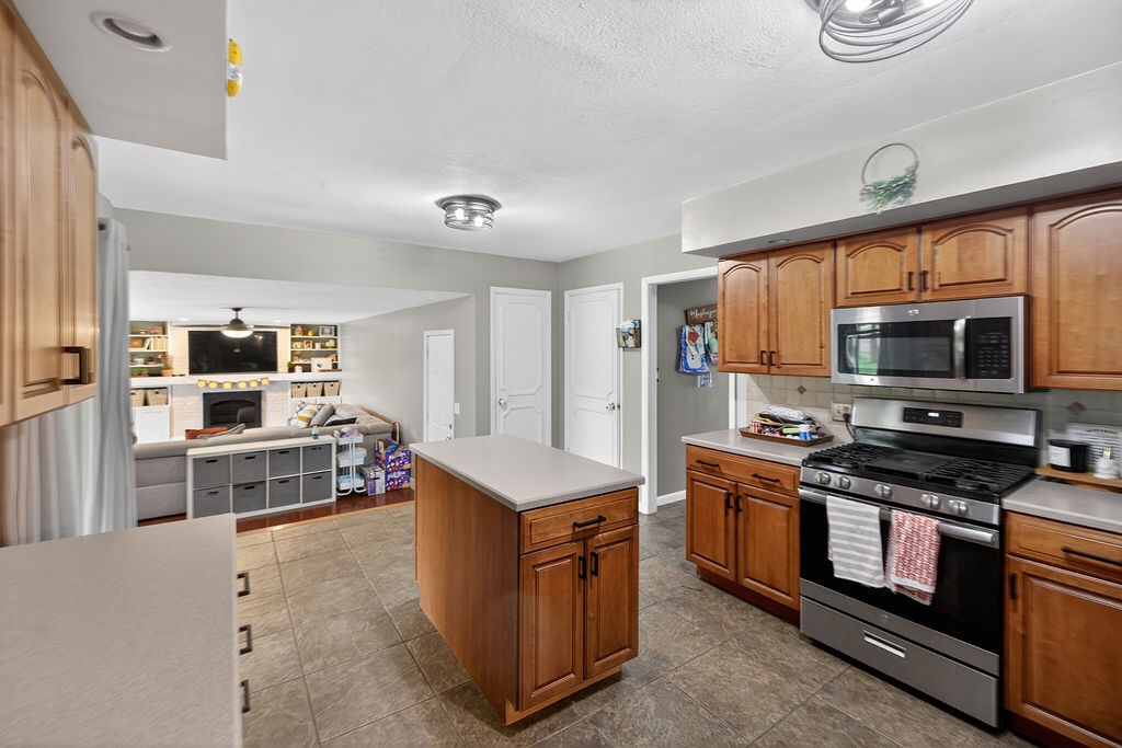 3151 St Andrews Court Decatur, IL 62521 - Photo 19 of 29