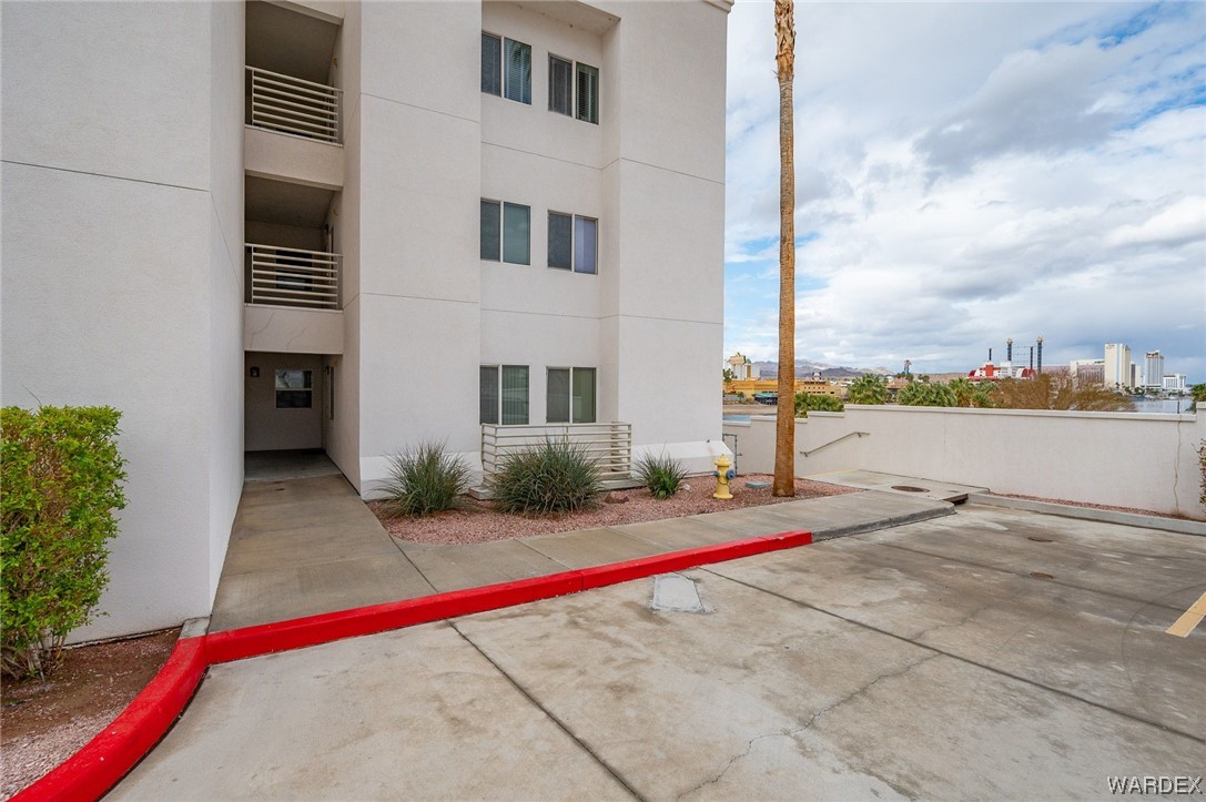 211 Moser Avenue, Unit R1 Bullhead City, AZ 86429 - Photo 4 of 71