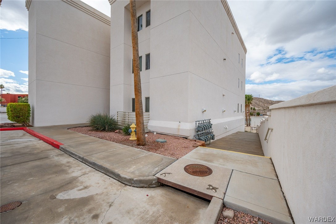 211 Moser Avenue, Unit R1 Bullhead City, AZ 86429 - Photo 46 of 71