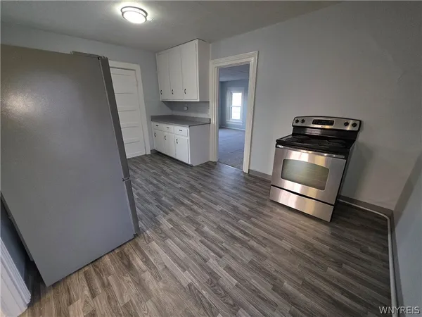 $950 | 26 Delaware Street, Tonawanda, NY 14150