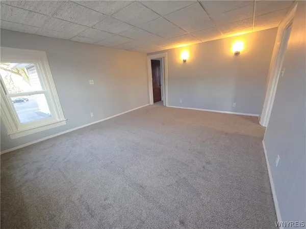 $950 | 26 Delaware Street, Tonawanda, NY 14150