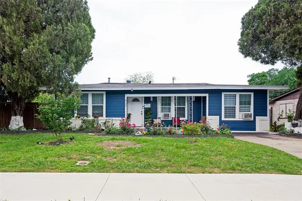 $236,000 | 4332 Quails Lane, Fort Worth, TX 76119