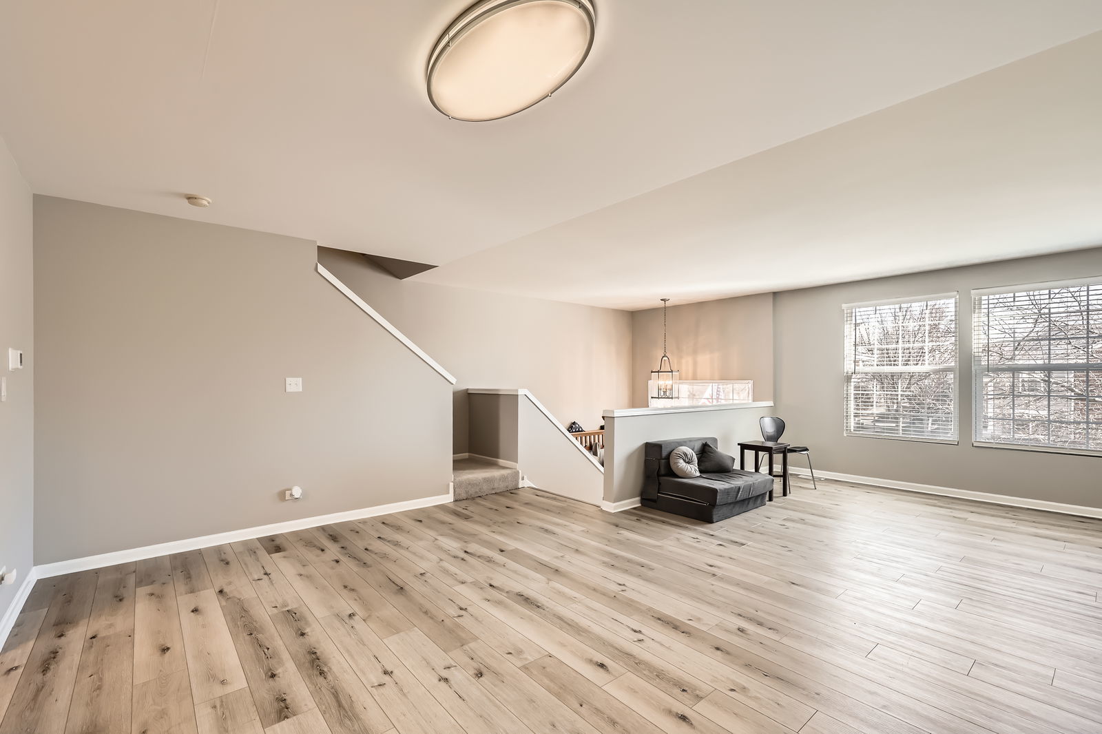 2466 Anna Way Elgin, IL 60124 - Photo 11 of 28