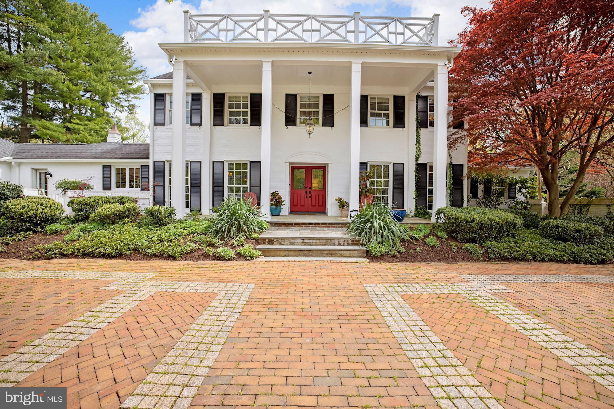 10707 Lockland Road Potomac, MD 20854 - Photo 2 of 77
