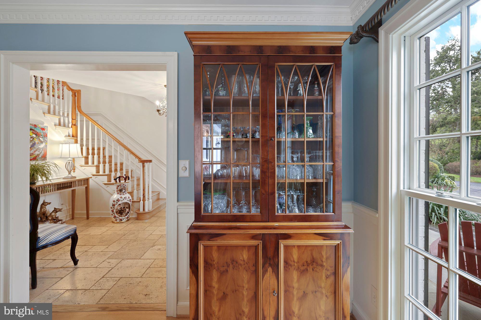10707 Lockland Road Potomac, MD 20854 - Photo 15 of 77