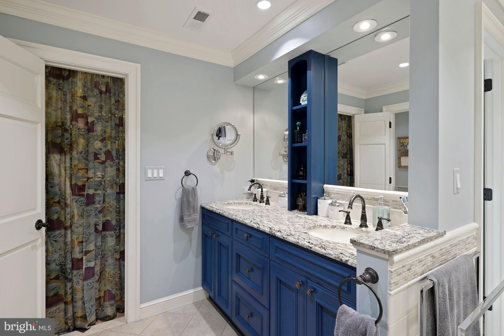 10707 Lockland Road Potomac, MD 20854 - Photo 38 of 77
