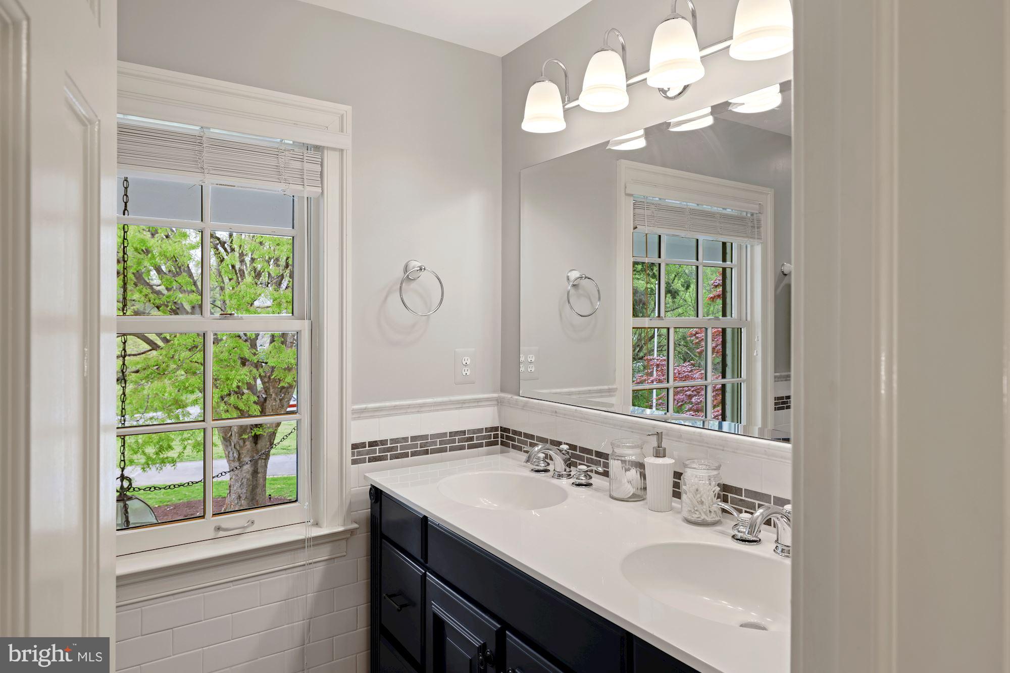 10707 Lockland Road Potomac, MD 20854 - Photo 44 of 77