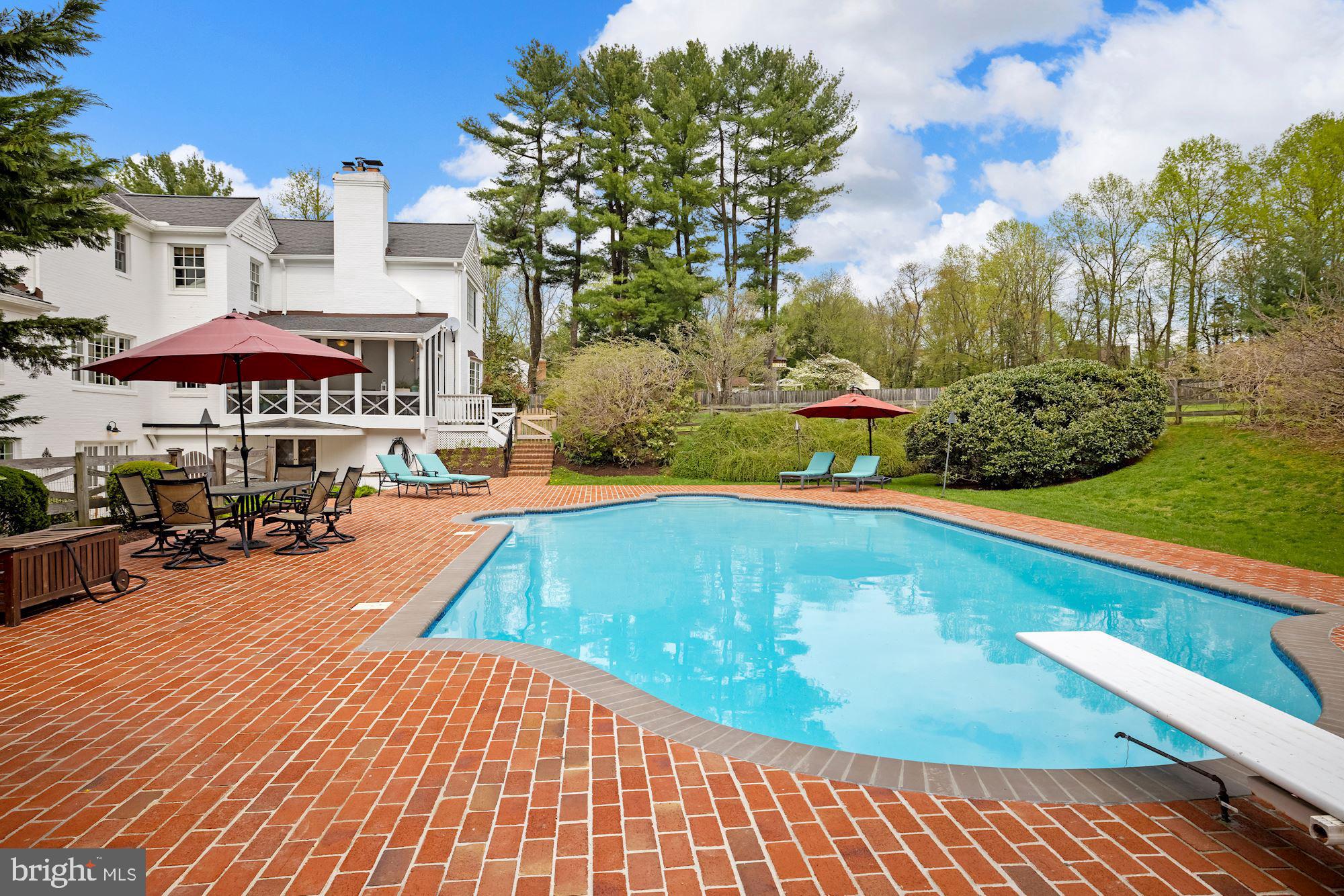 10707 Lockland Road Potomac, MD 20854 - Photo 61 of 77