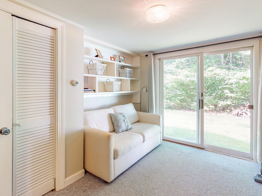 1191 Shore Road Cape Elizabeth, ME 04107 - Photo 24 of 43 Bedroom 2