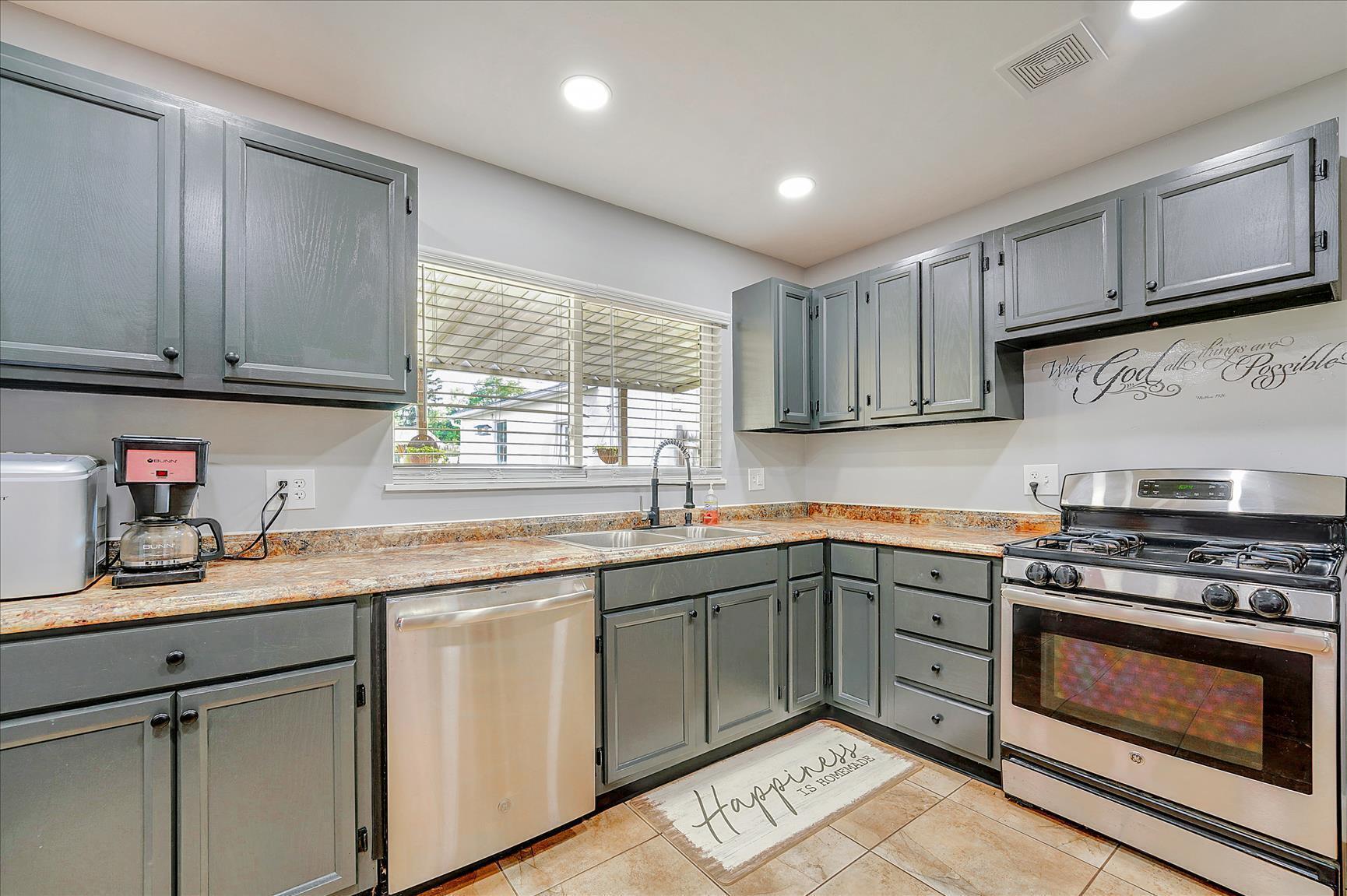 859 Grenada Road Columbus, OH 43207 - Photo 11 of 47 Gallery Image 11