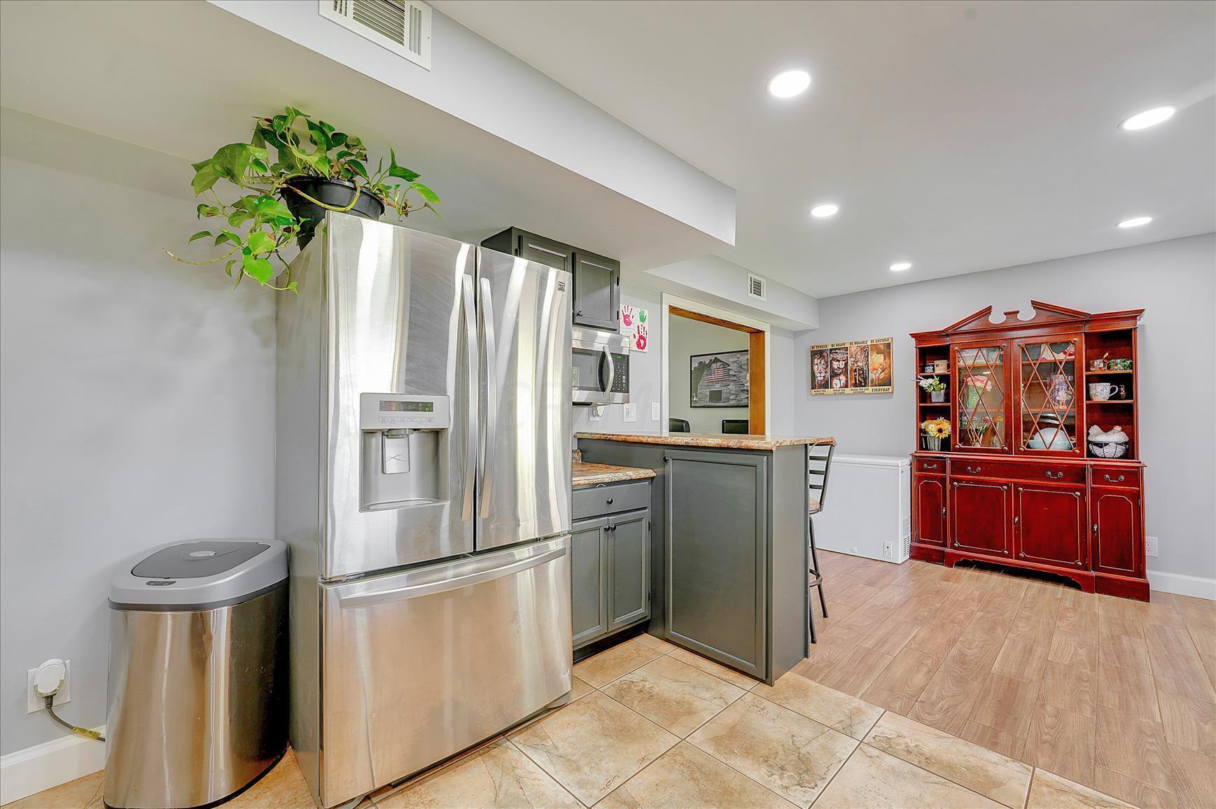 859 Grenada Road Columbus, OH 43207 - Photo 12 of 47 Gallery Image 12