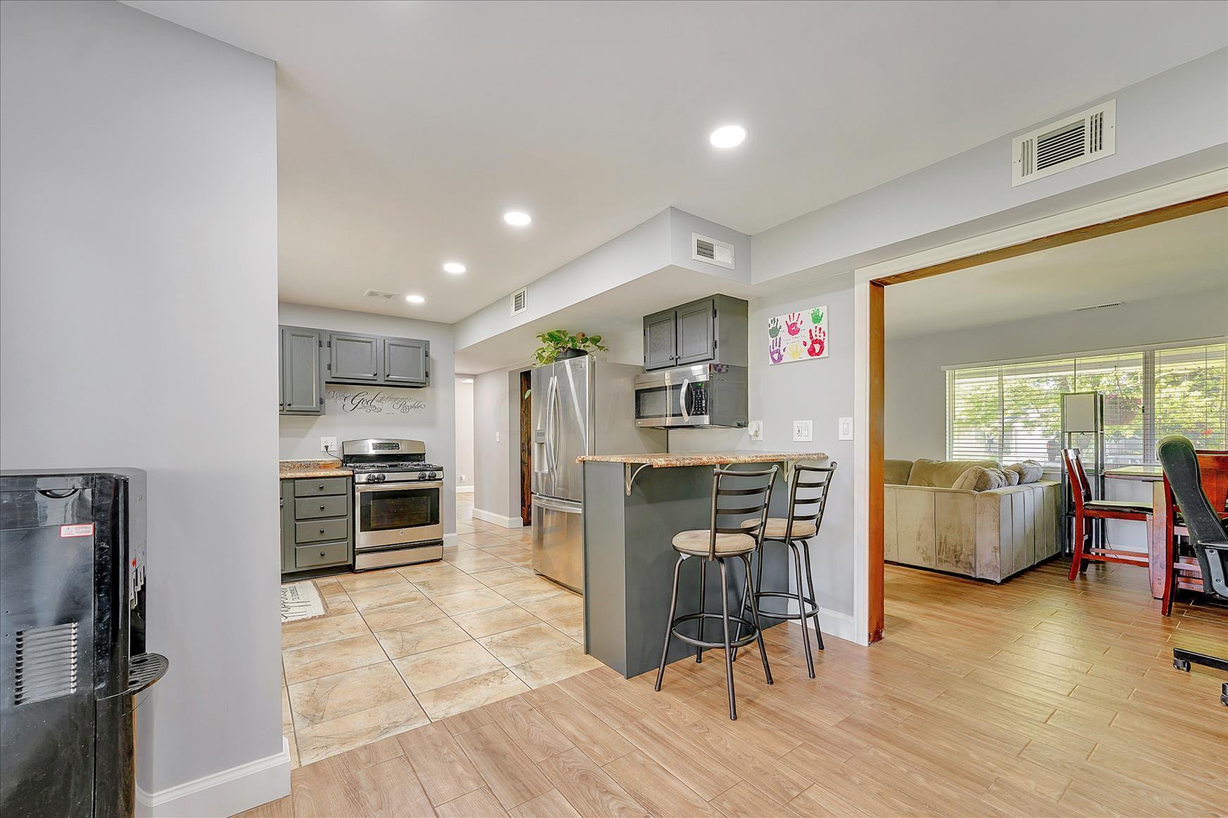 859 Grenada Road Columbus, OH 43207 - Photo 13 of 47 Gallery Image 13