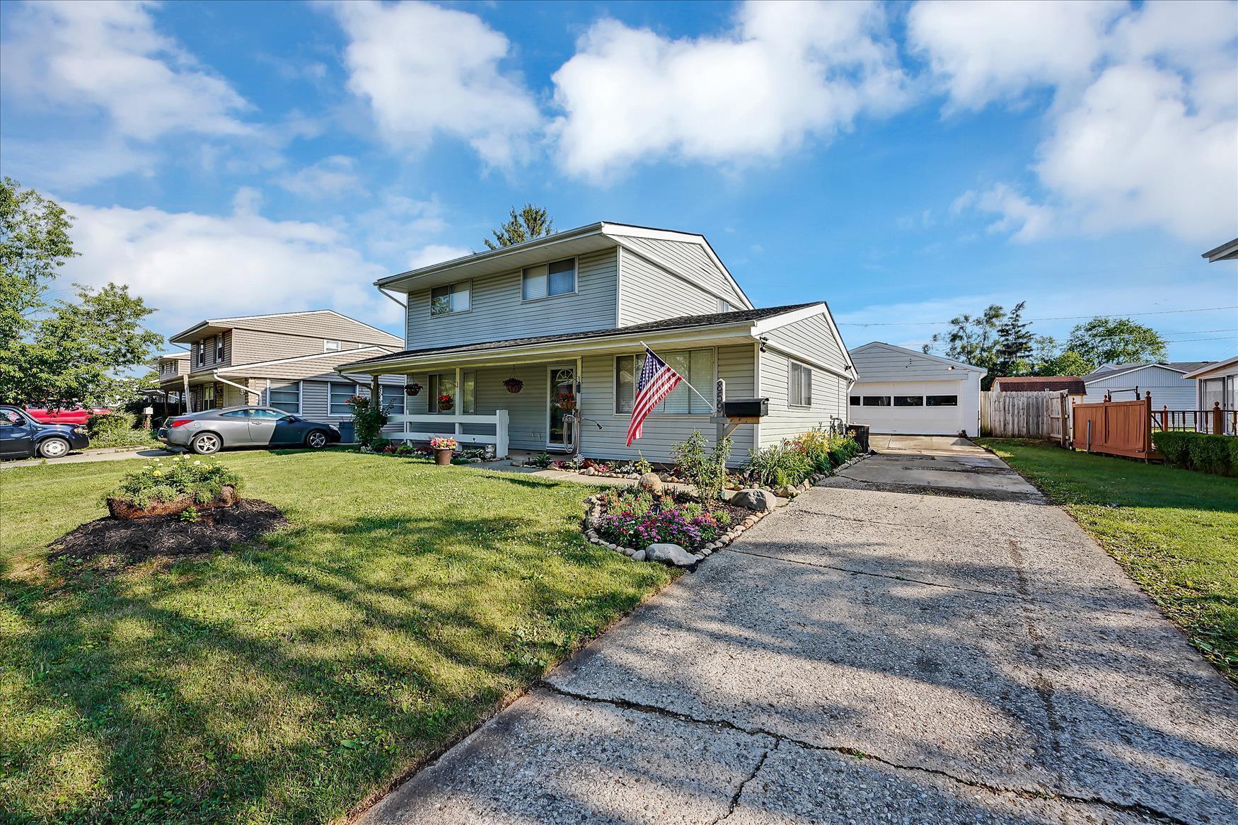 859 Grenada Road Columbus, OH 43207 - Photo 2 of 47 Gallery Image 2