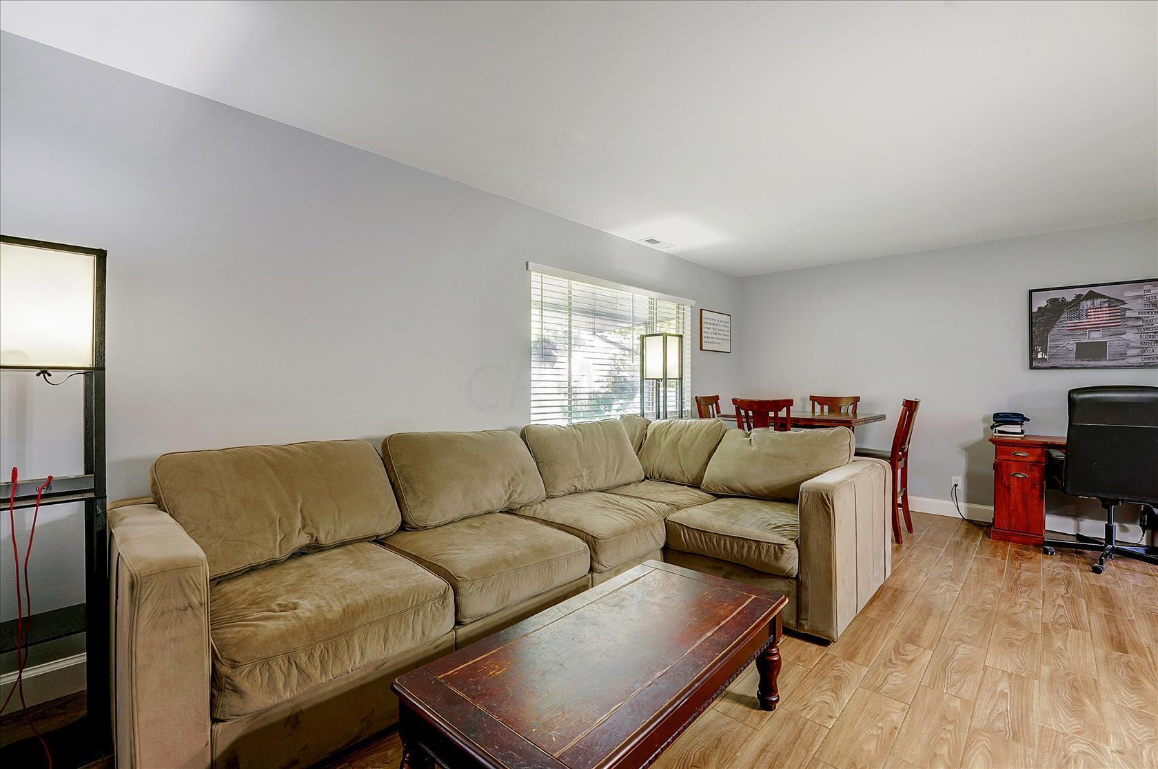 859 Grenada Road Columbus, OH 43207 - Photo 5 of 47 Gallery Image 5