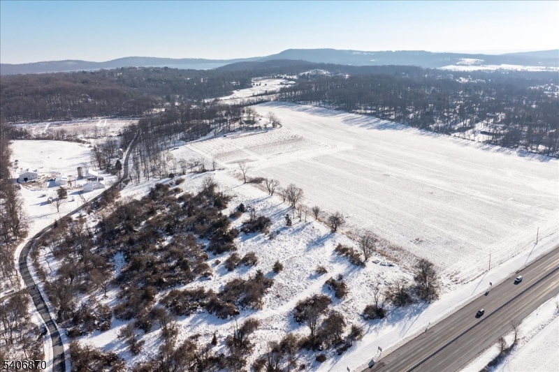 65 Valley Crest Road Annandale, NJ 08801 - Photo 3 of 5