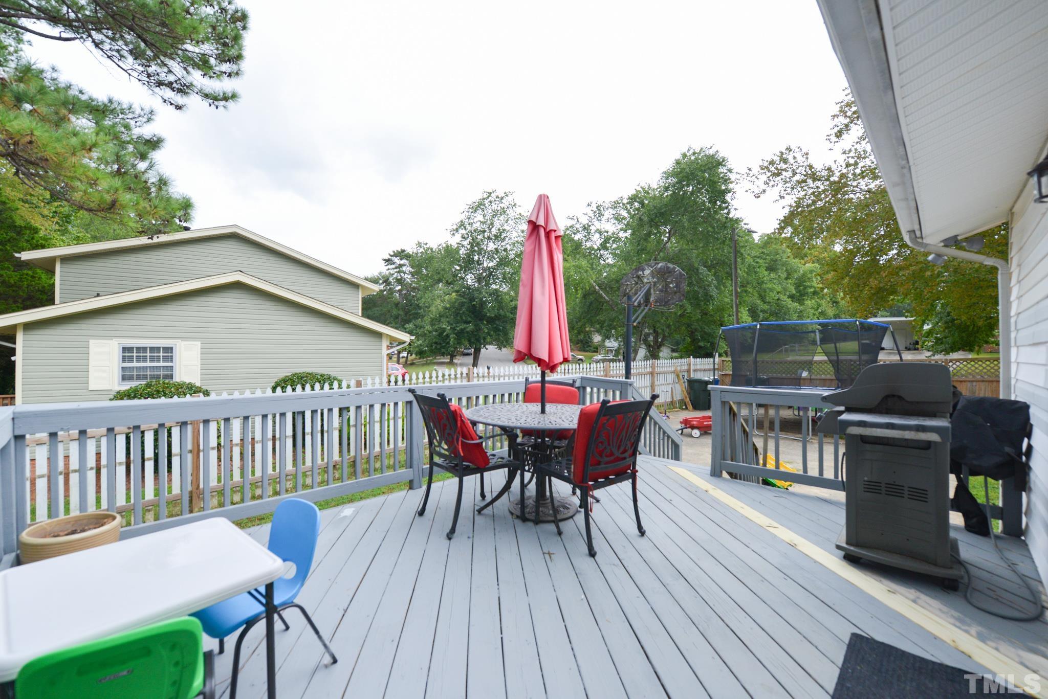 2213 Sanderford Road Raleigh, NC 27610 - Photo 26 of 29