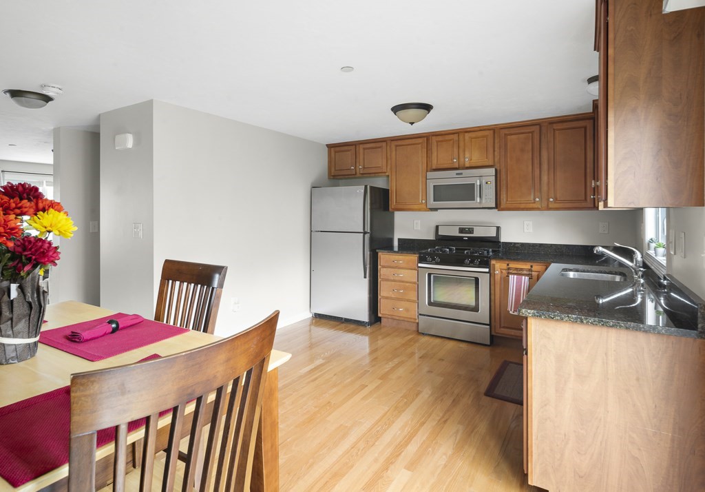 41 Boston Road, Unit 172 North Billerica, MA 01862 - Photo 7 of 24 Gallery Image 7