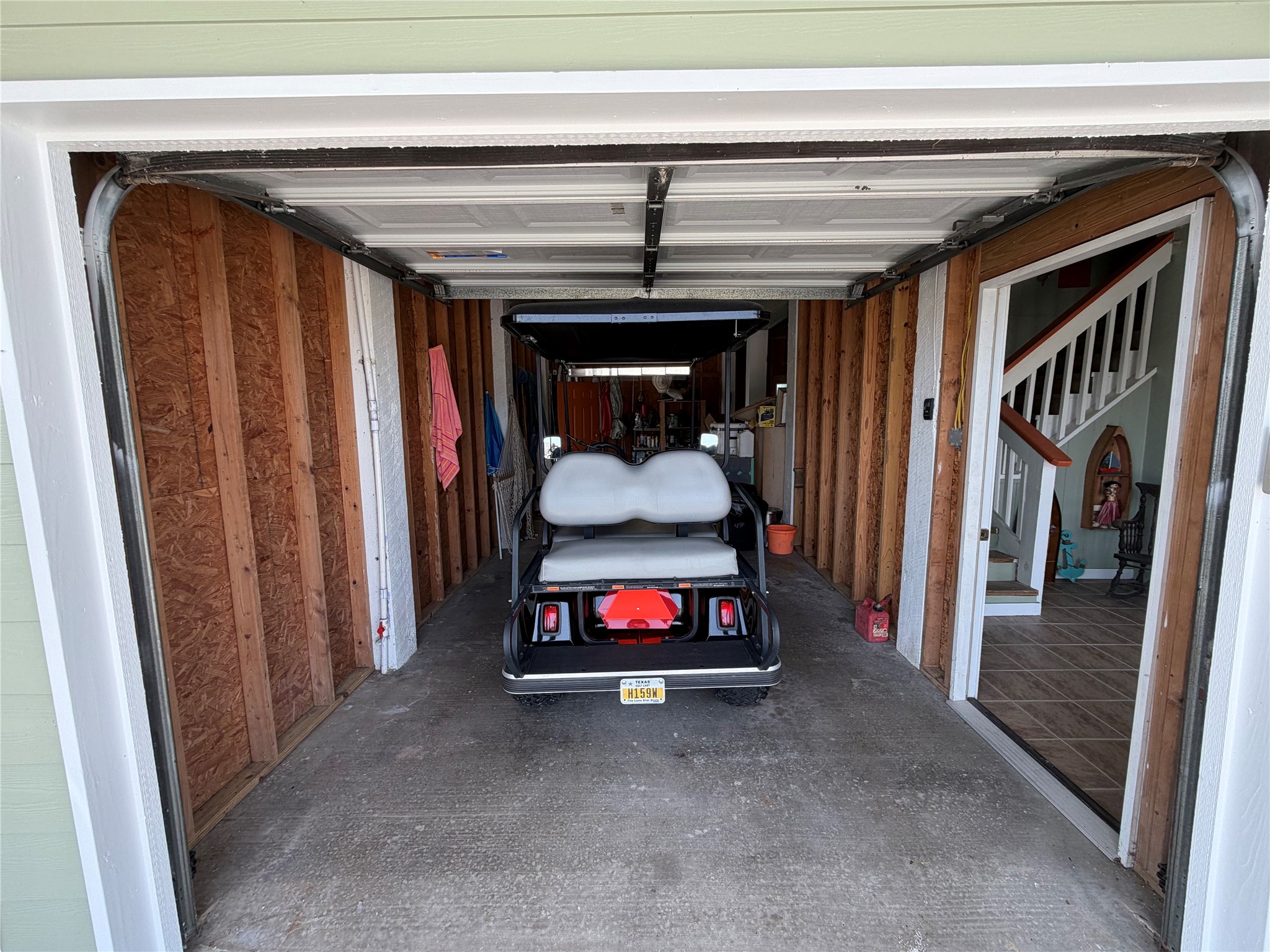 979 Rancho Carribe Drive Crystal Beach, TX 77650 - Photo 11 of 50 One of two garage bays