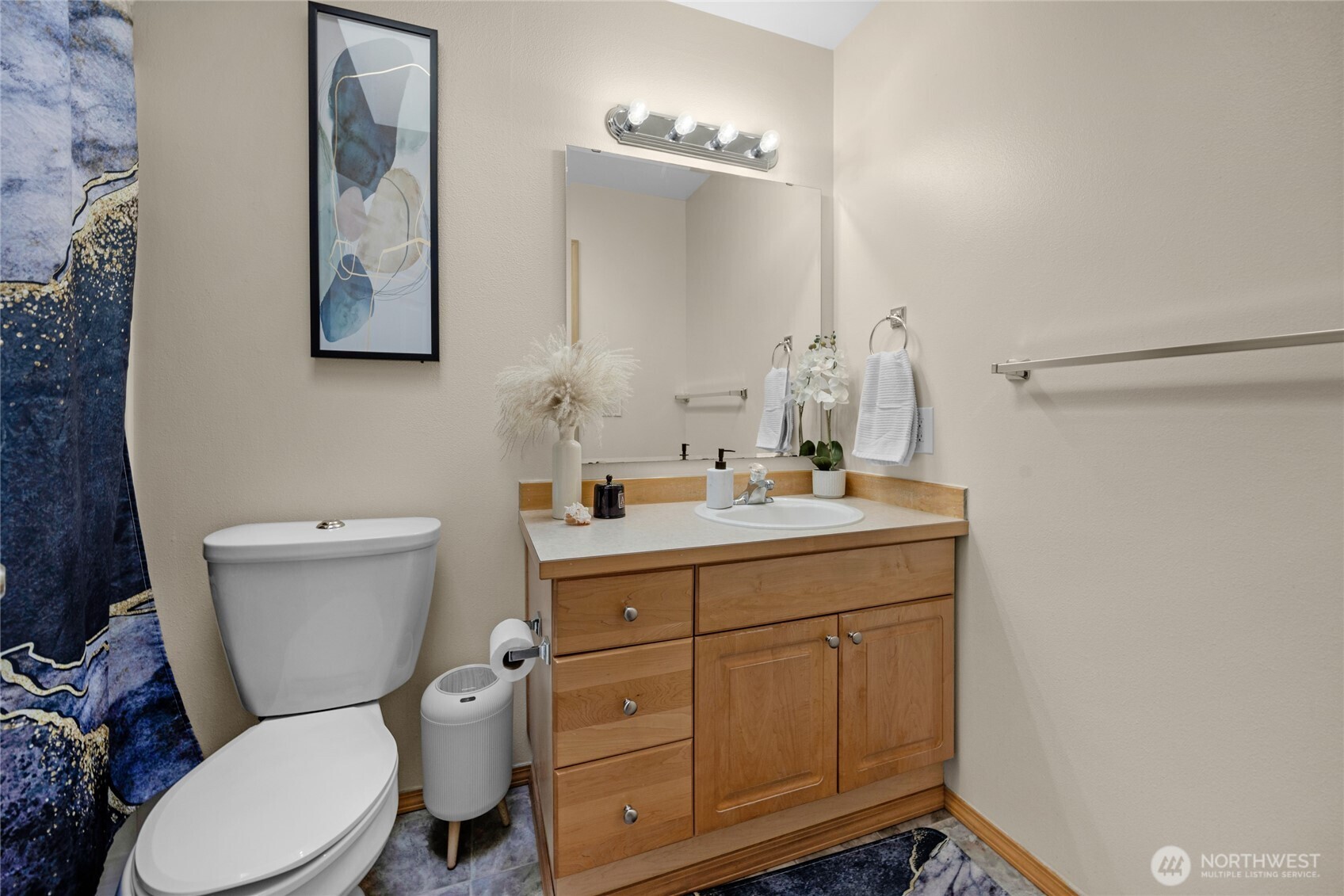 11628 50th Drive Southeast Everett, WA 98208 - Photo 13 of 37 a bathroom with a toilet sink and mirror