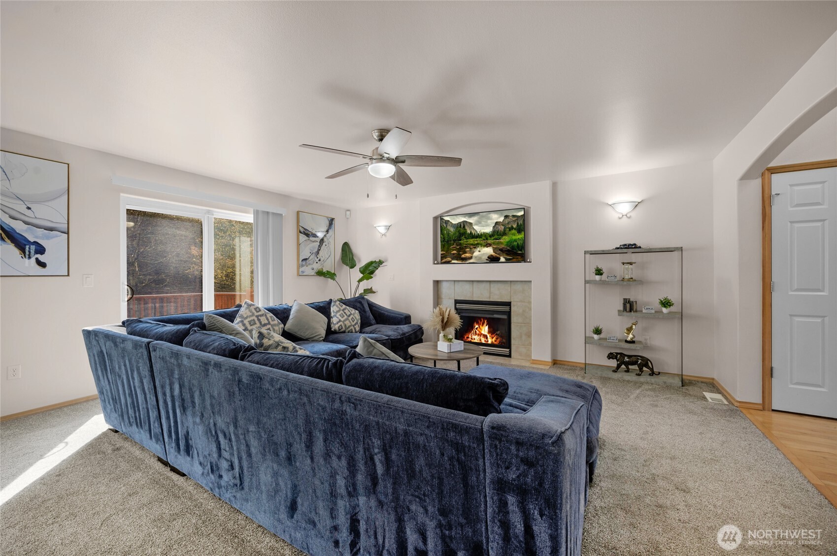 11628 50th Drive Southeast Everett, WA 98208 - Photo 5 of 37 a living room with furniture and a fireplace
