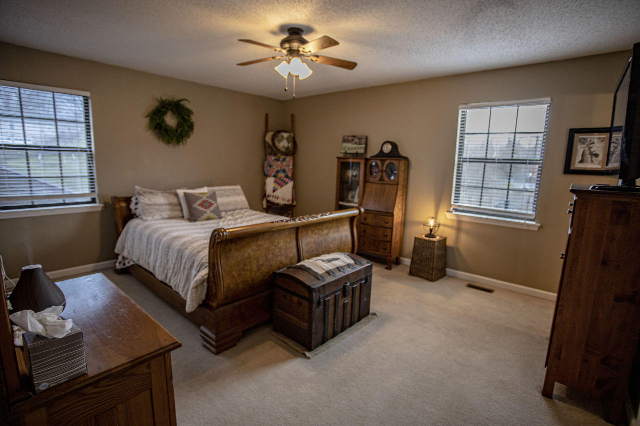 121 Ridgeview Drive Gray, TN 37615 - Photo 20 of 31 IMG_5579