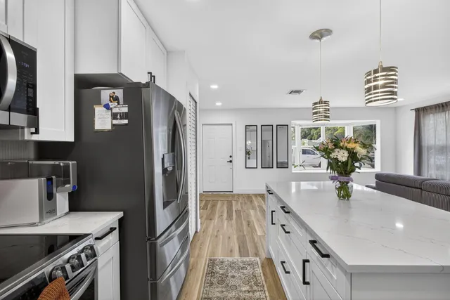 $640,000 | 701 37th Street, West Palm Beach, FL 33407