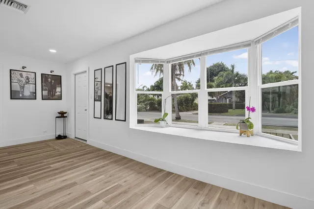 $640,000 | 701 37th Street, West Palm Beach, FL 33407