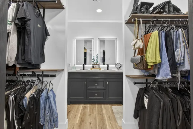 $640,000 | 701 37th Street, West Palm Beach, FL 33407