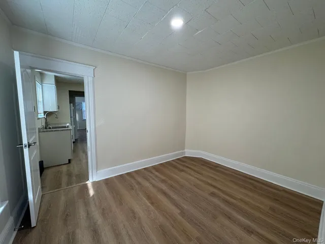 $2,900 | 169 Lockwood Avenue, Unit 2, Yonkers, NY 10701