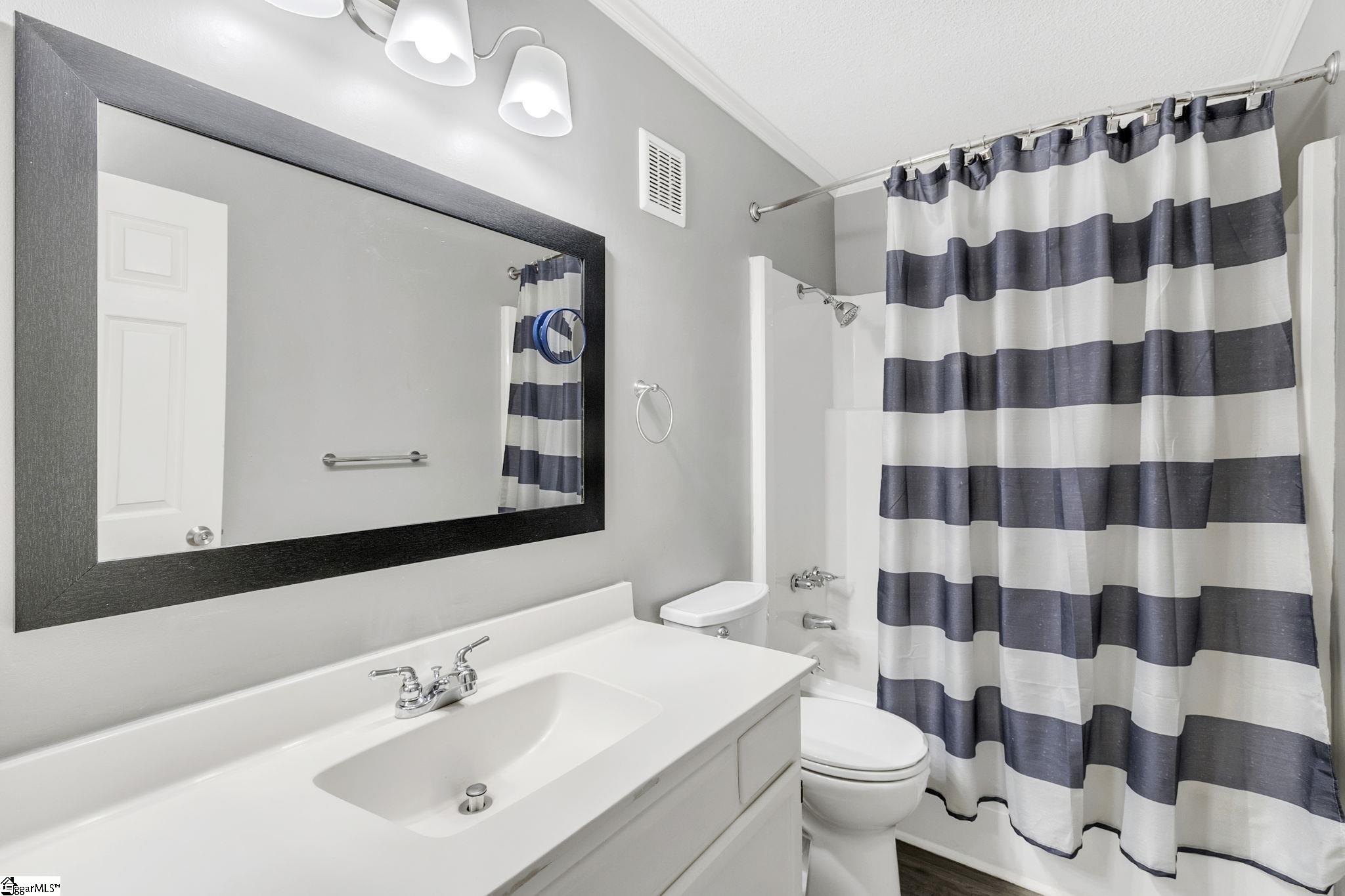 805 Stallings Road, Unit 202 Taylors, SC 29687 - Photo 16 of 32 Gallery Image 16