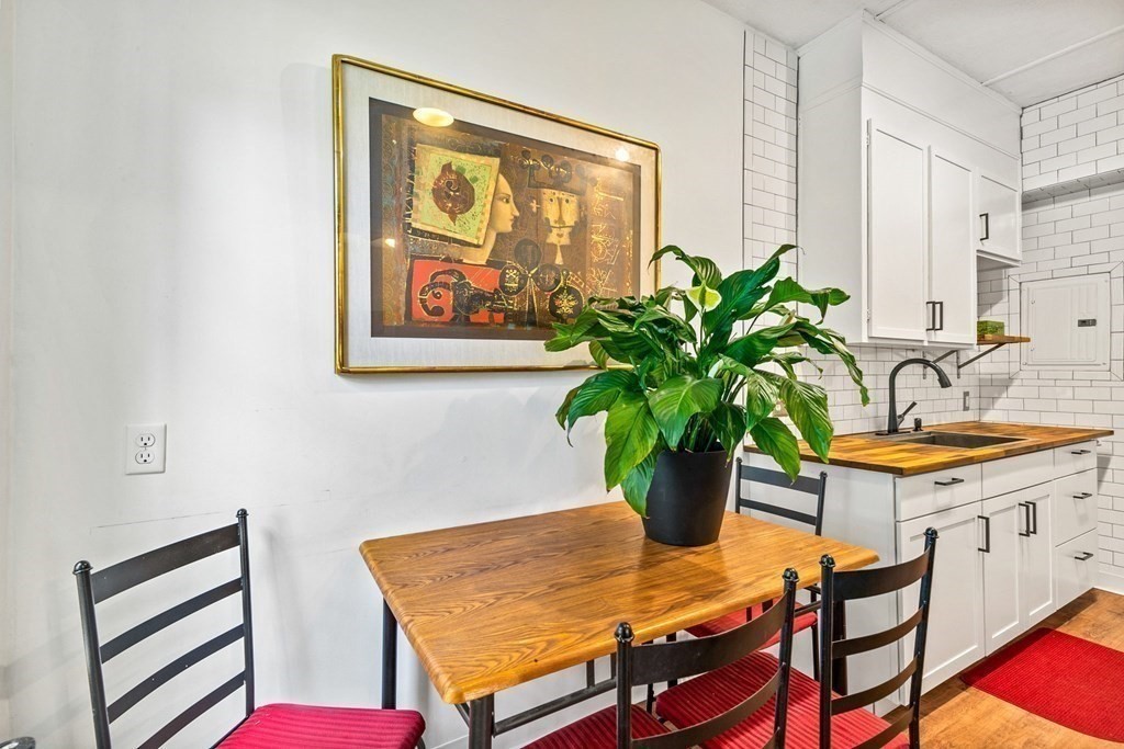 1945 Commonwealth Avenue, Unit 7 Boston, MA 02135 - Photo 4 of 13