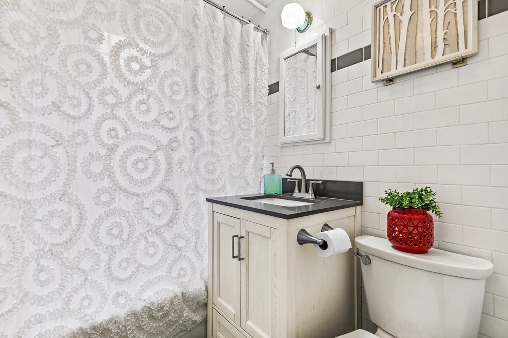 1945 Commonwealth Avenue, Unit 7 Boston, MA 02135 - Photo 10 of 13