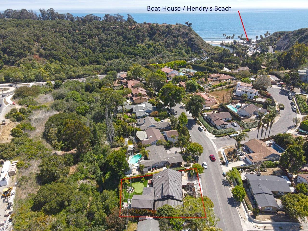 448 Alan Road Santa Barbara, CA 93109 - Photo 3 of 27 Near Hendry's Beach