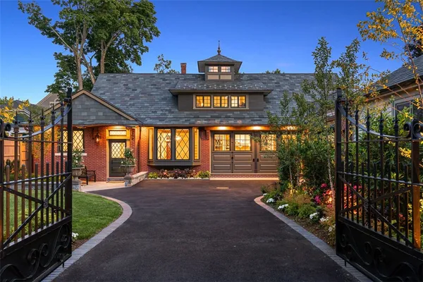 $2,995,000 | 465 Lloyd Avenue, Providence, RI 02906