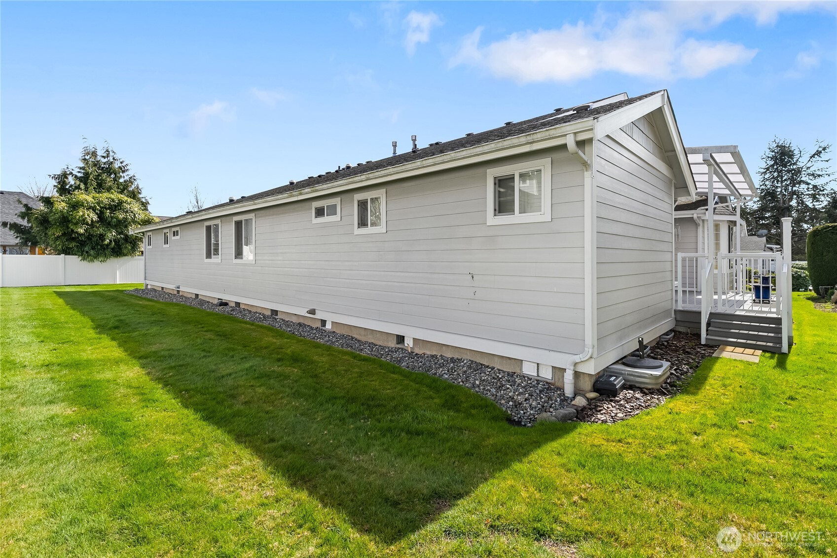 2942 Racine Street Bellingham, WA 98226 - Photo 34 of 40 Gallery Image 34