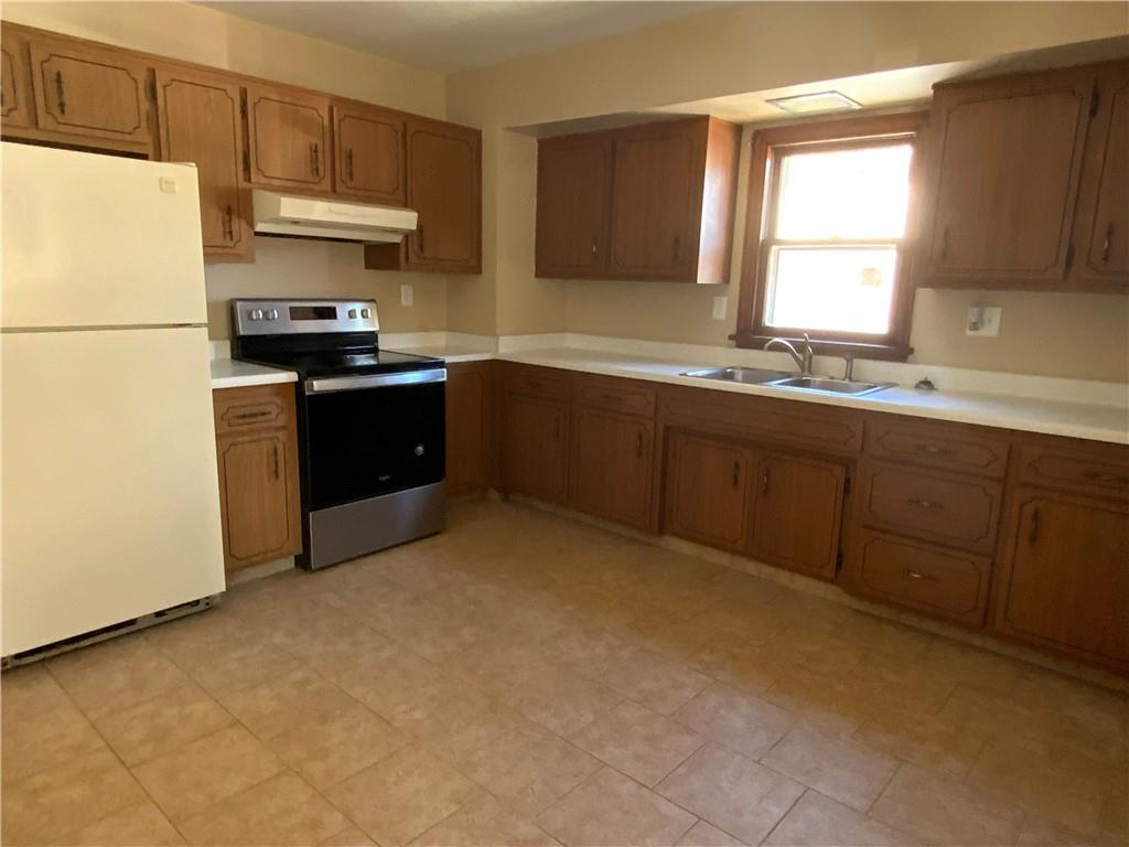 656 McClane Farm Road Washington, PA 15301 - Photo 3 of 14 Gallery Image 3