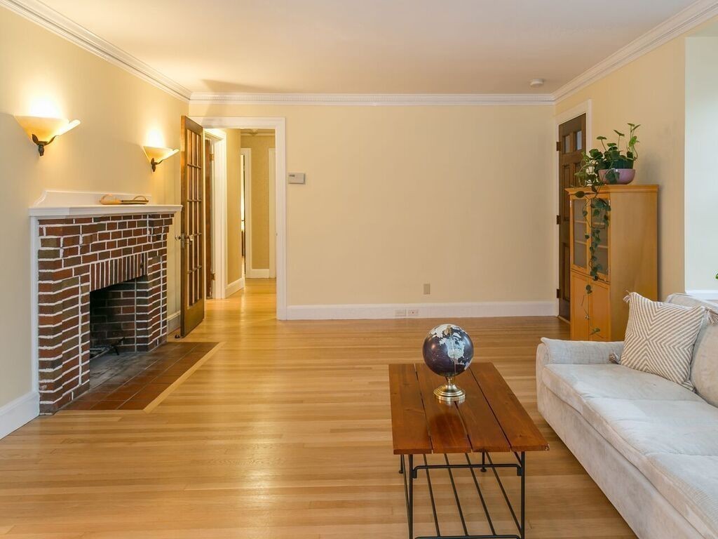 29 Choate Road, Unit 1 Belmont, MA 02478 - Photo 11 of 25 Gallery Image 11