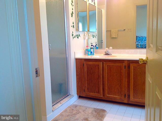 11412 Elmshorn Way Laurel, MD 20708 - Photo 24 of 30 Bath (Master)