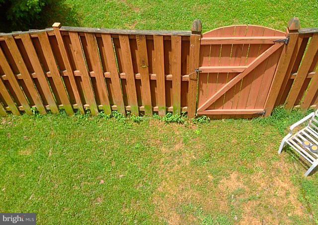 11412 Elmshorn Way Laurel, MD 20708 - Photo 30 of 30 Exterior (Rear)