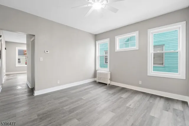 $2,900 | 337 Leslie Street, Unit 2, Newark, NJ 07112