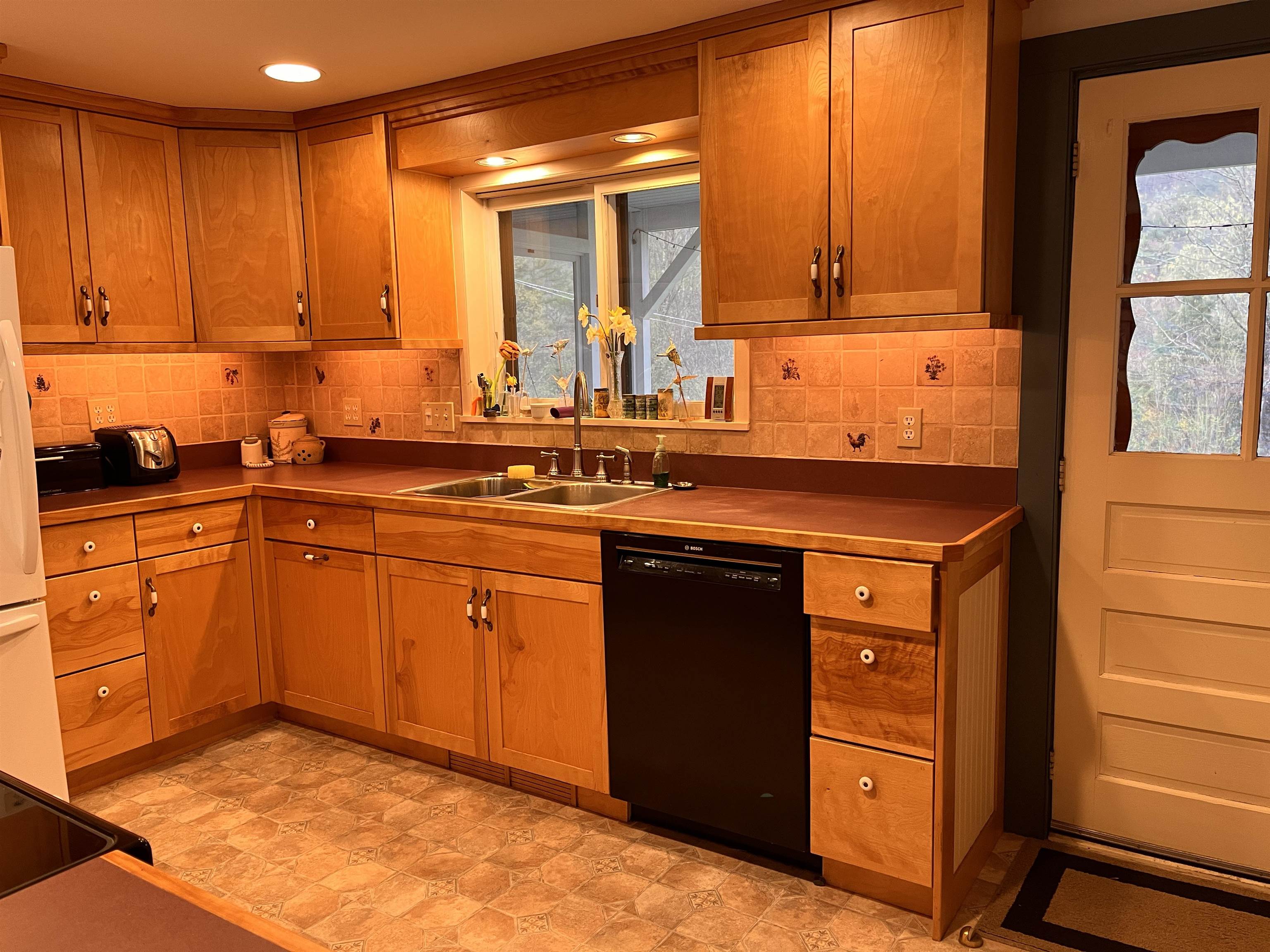 1722 Airport Road Fayston, VT 05660 - Photo 13 of 39 Gallery Image 13